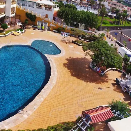 Apartment Neptuno Playa 17 *